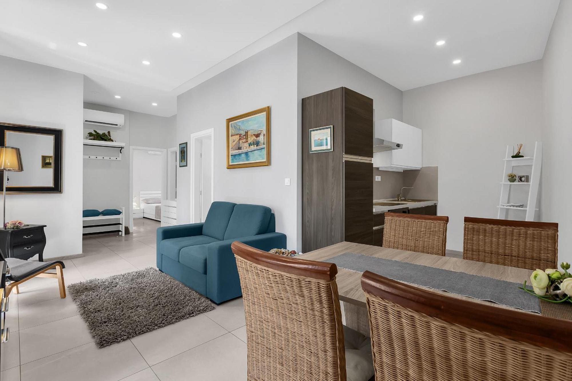 City Center Apartment Dvor Kalalarga Макарска Экстерьер фото