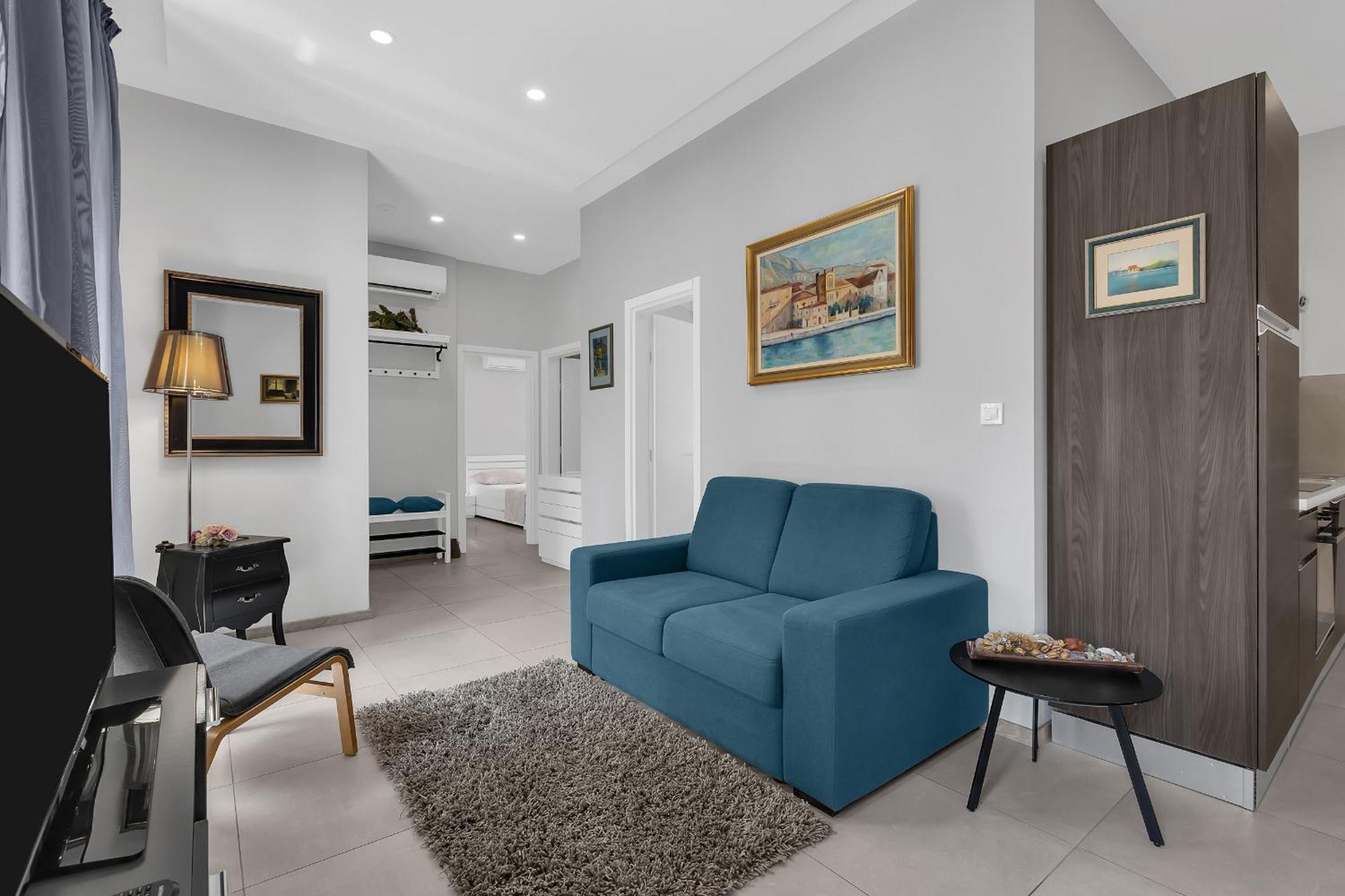 City Center Apartment Dvor Kalalarga Макарска Экстерьер фото
