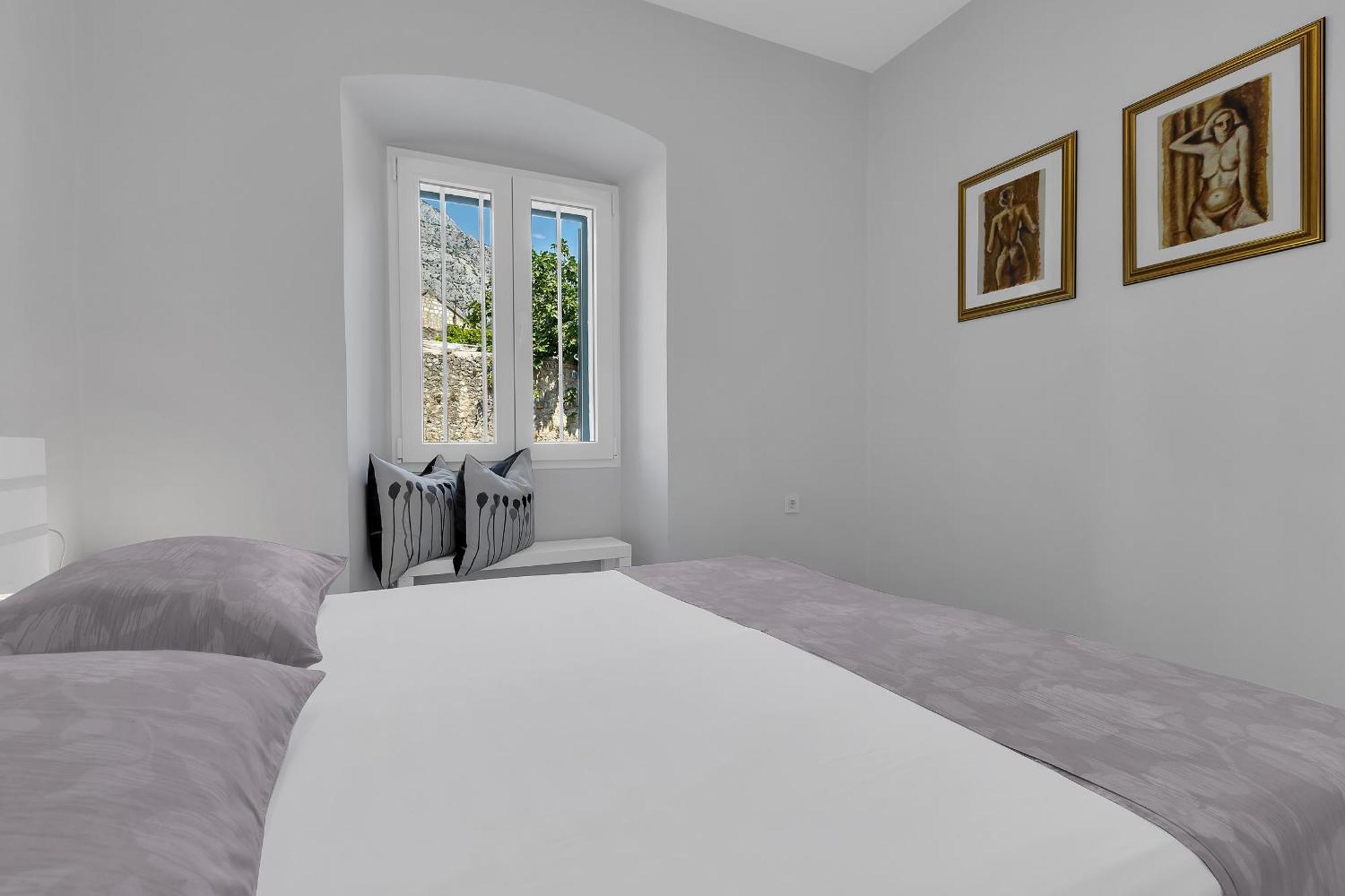 City Center Apartment Dvor Kalalarga Макарска Экстерьер фото